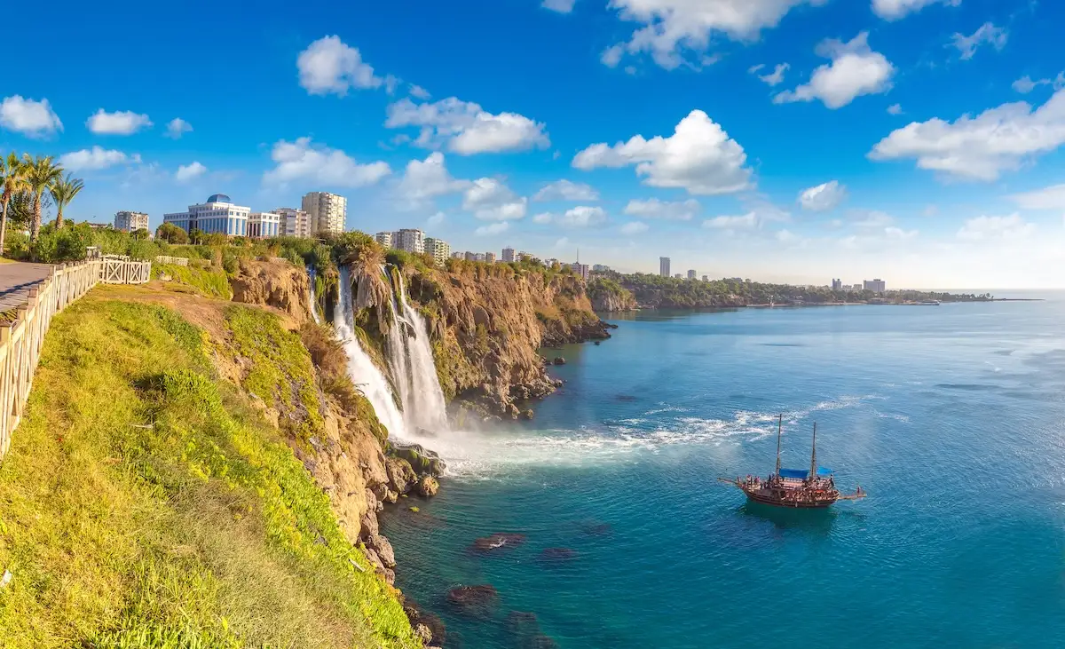 Antalya Merkezinde Konaklama Önerileri