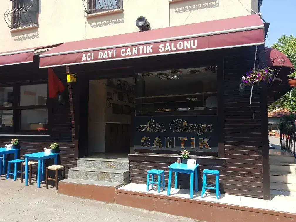 Acı Dayı Cantık Salonu