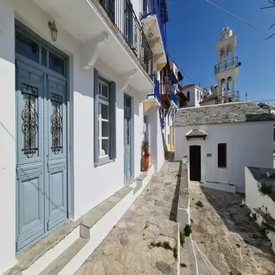 Townhouse Christos