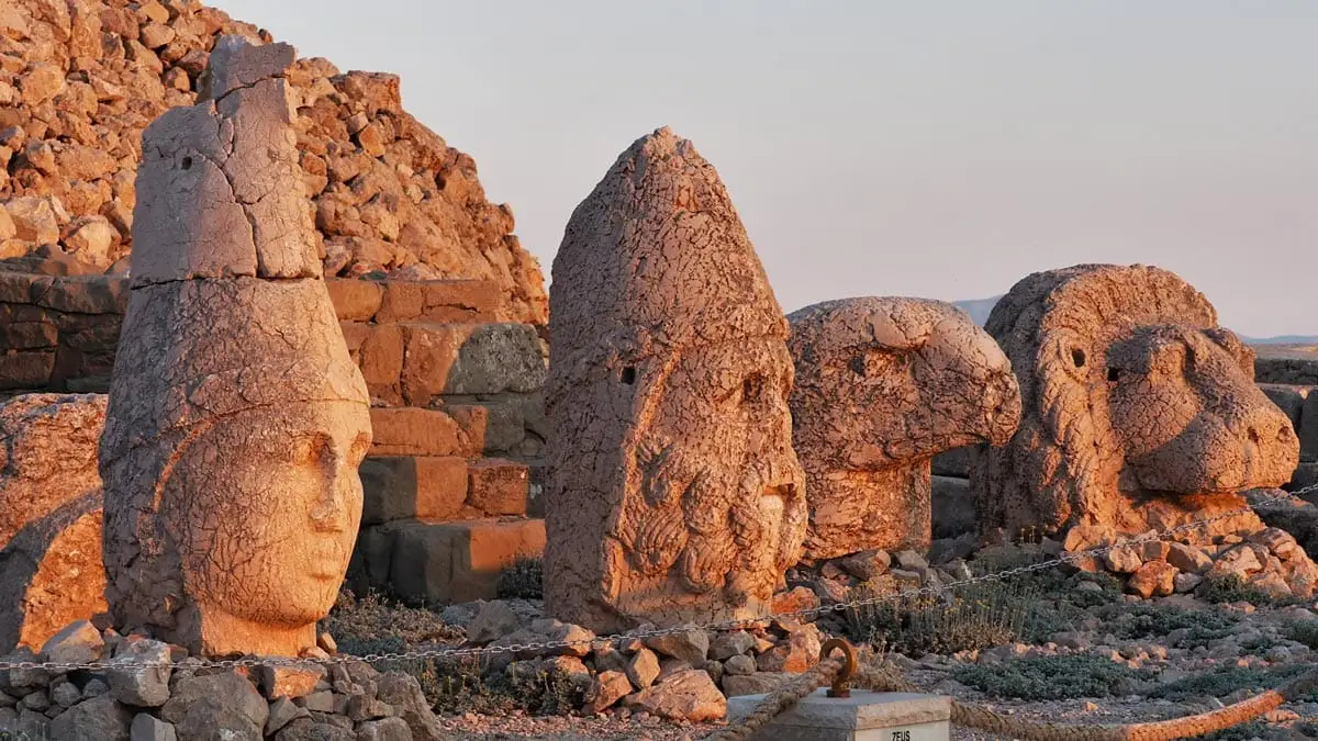 Nemrut Dağı