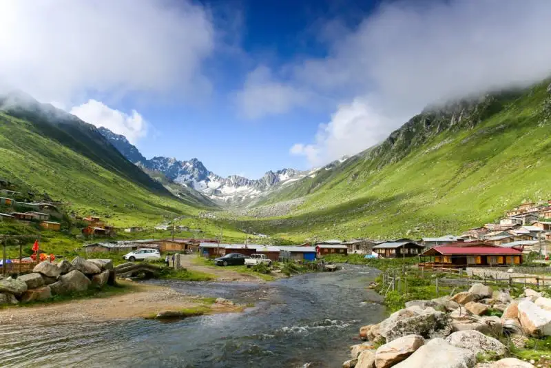  Ayder Plateau