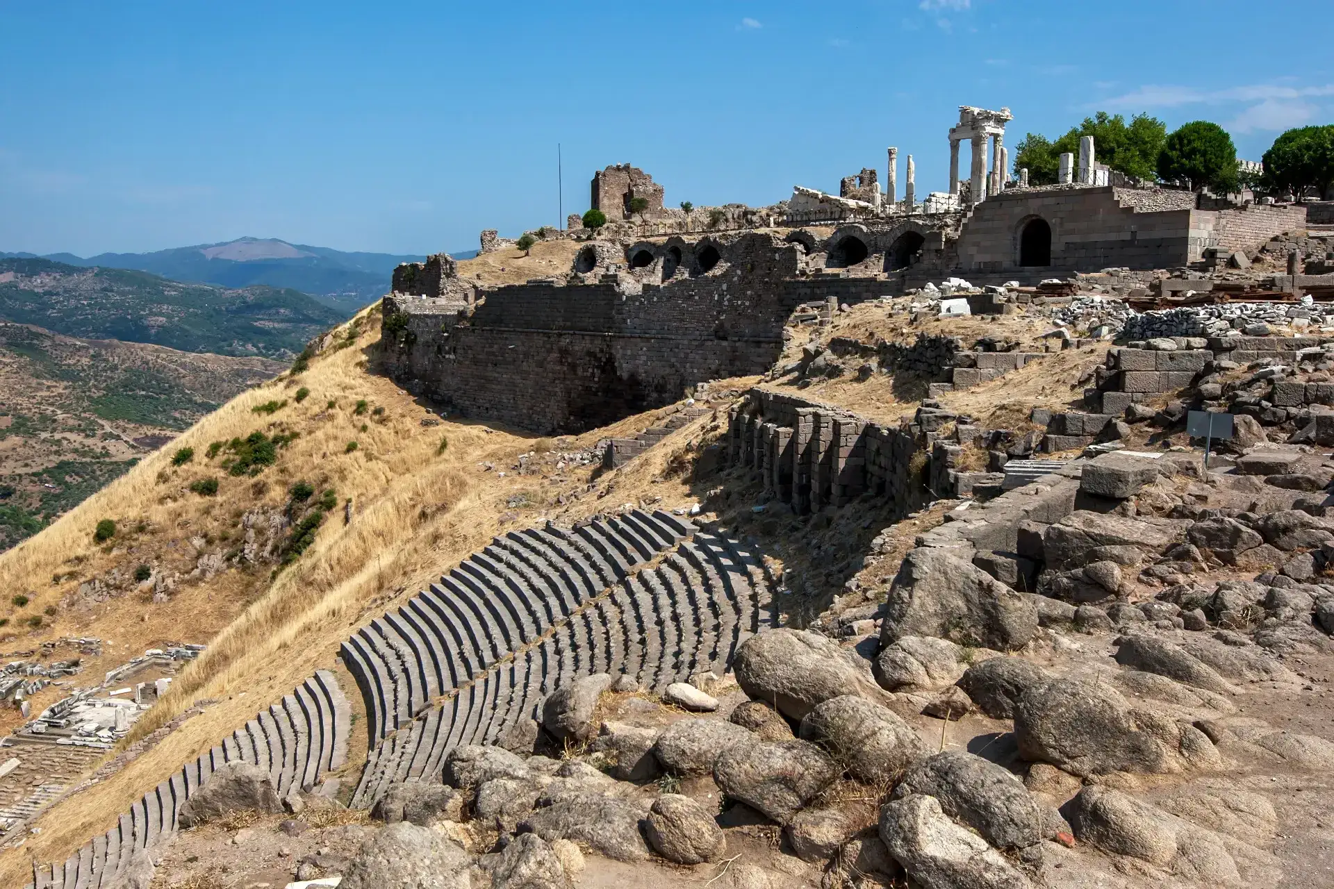 Bergama Butik ve Küçük Otelleri